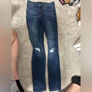 hollister jeans